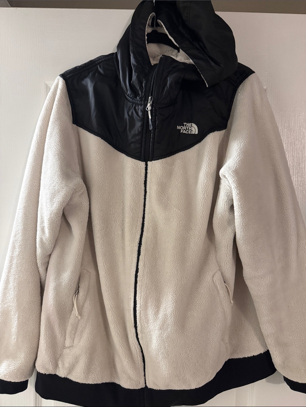 The North Face Women’s Hooded Teddy Jacket in Cream and Black